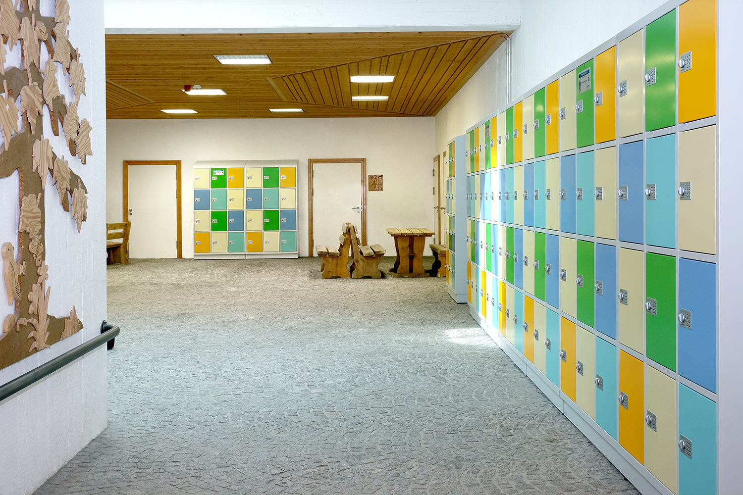 Die Schließfachanlage von astradirect, in der Privatschule in Sankt Maximin
